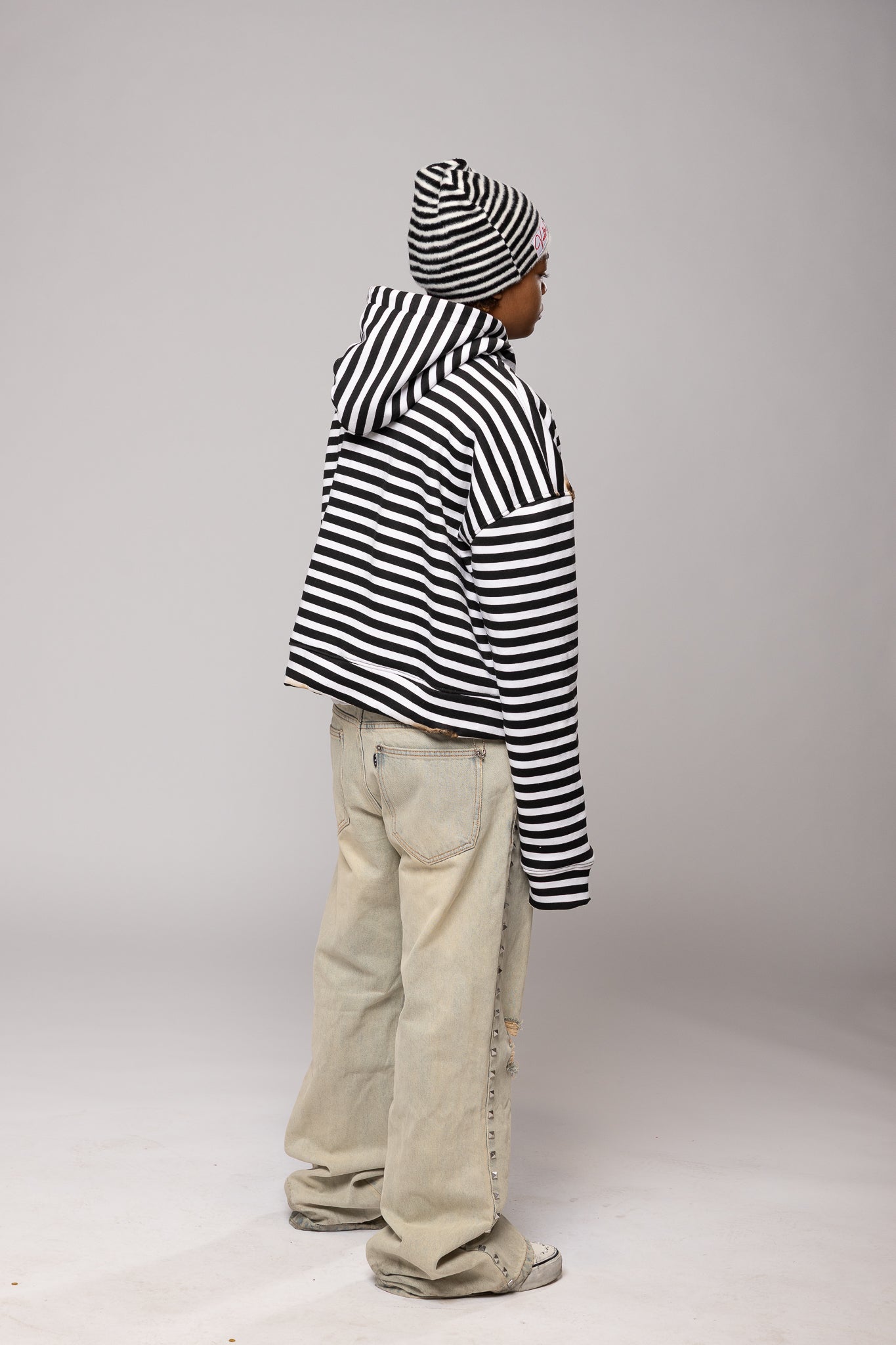 Vaulted " No Recess " Zip